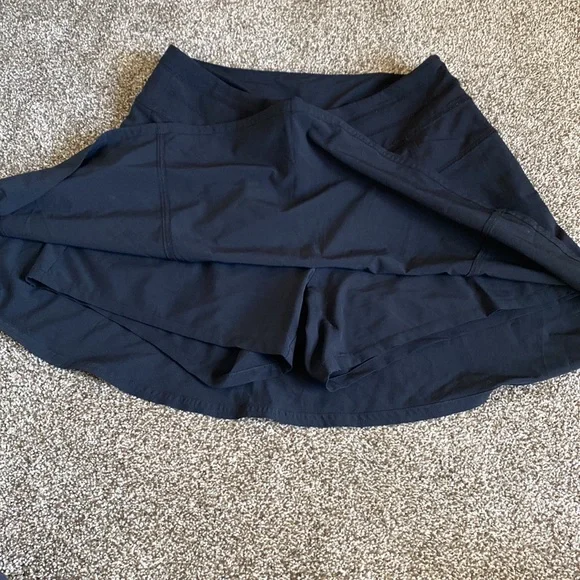 Black Athleta All Day Skort size 8 - Picture 7 of 7